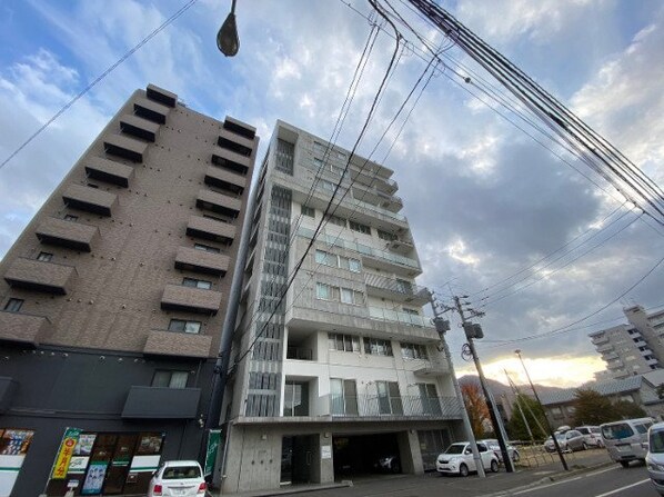 幌平橋駅 徒歩4分 10階の物件外観写真